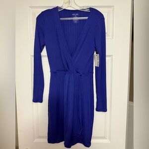 Nine West Beautiful Long Sleeve Dress, size XS